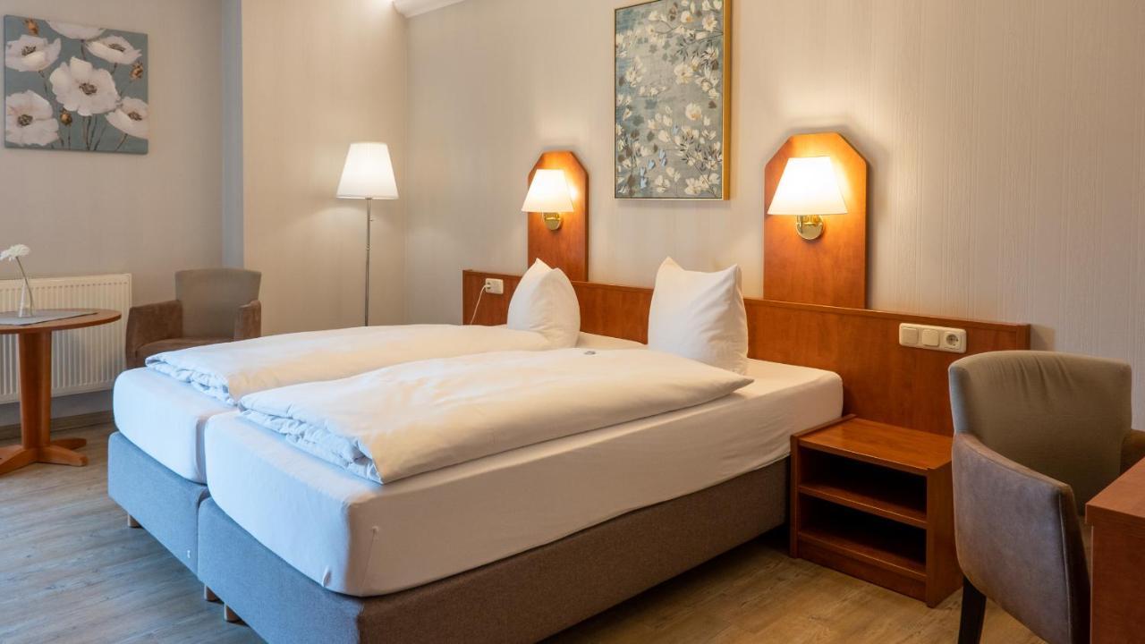 Hotel Am Uenglinger Tor Стендал Екстериор снимка
